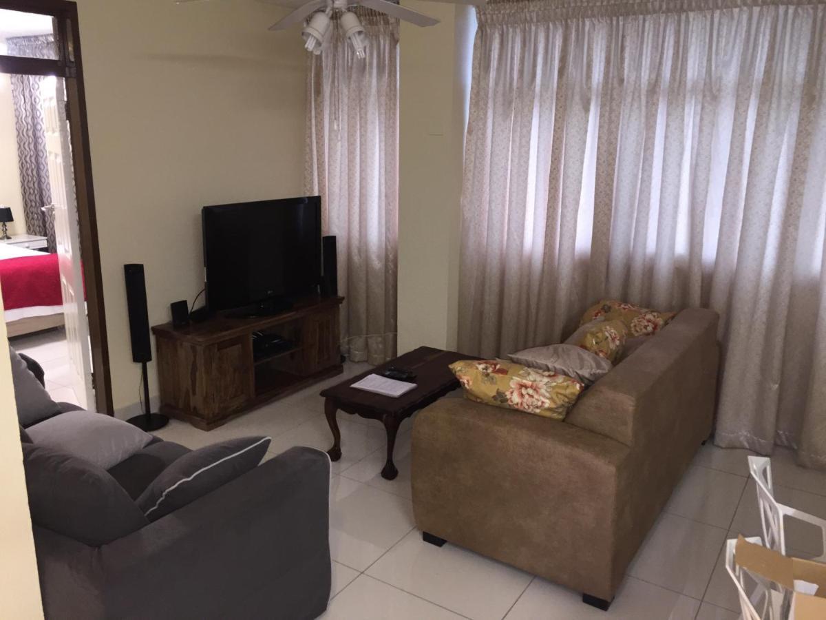 South Coast Beachfront Holiday Apartments Amanzimtoti Dış mekan fotoğraf