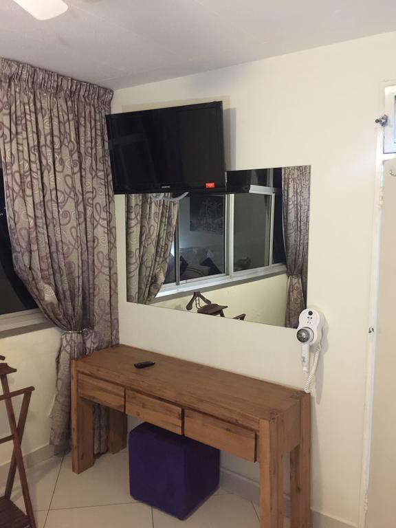 South Coast Beachfront Holiday Apartments Amanzimtoti Dış mekan fotoğraf