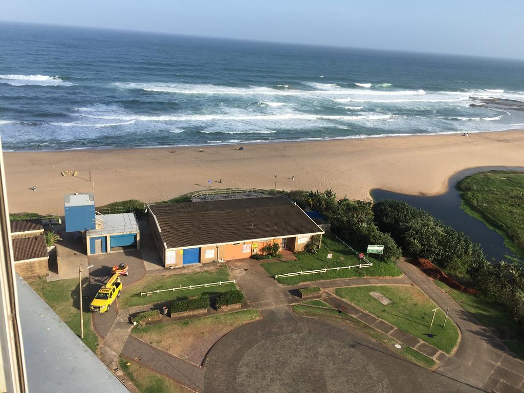 South Coast Beachfront Holiday Apartments Amanzimtoti Dış mekan fotoğraf