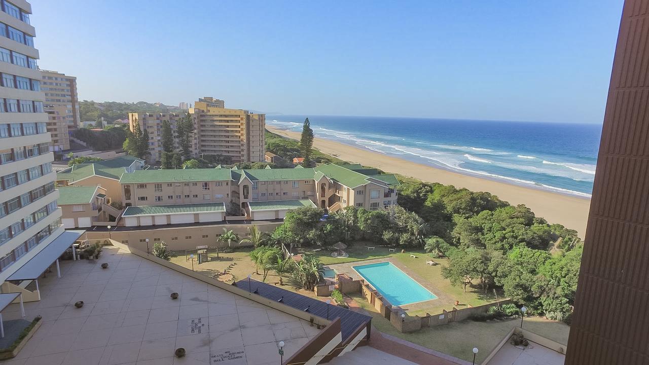 South Coast Beachfront Holiday Apartments Amanzimtoti Dış mekan fotoğraf