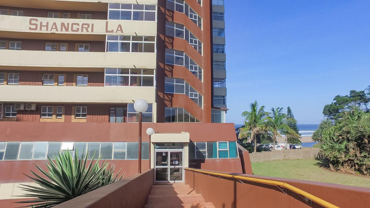 South Coast Beachfront Holiday Apartments Amanzimtoti Dış mekan fotoğraf
