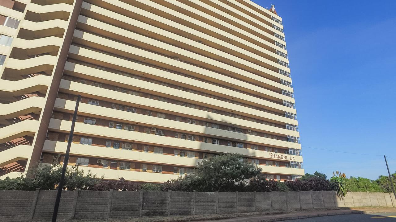 South Coast Beachfront Holiday Apartments Amanzimtoti Dış mekan fotoğraf
