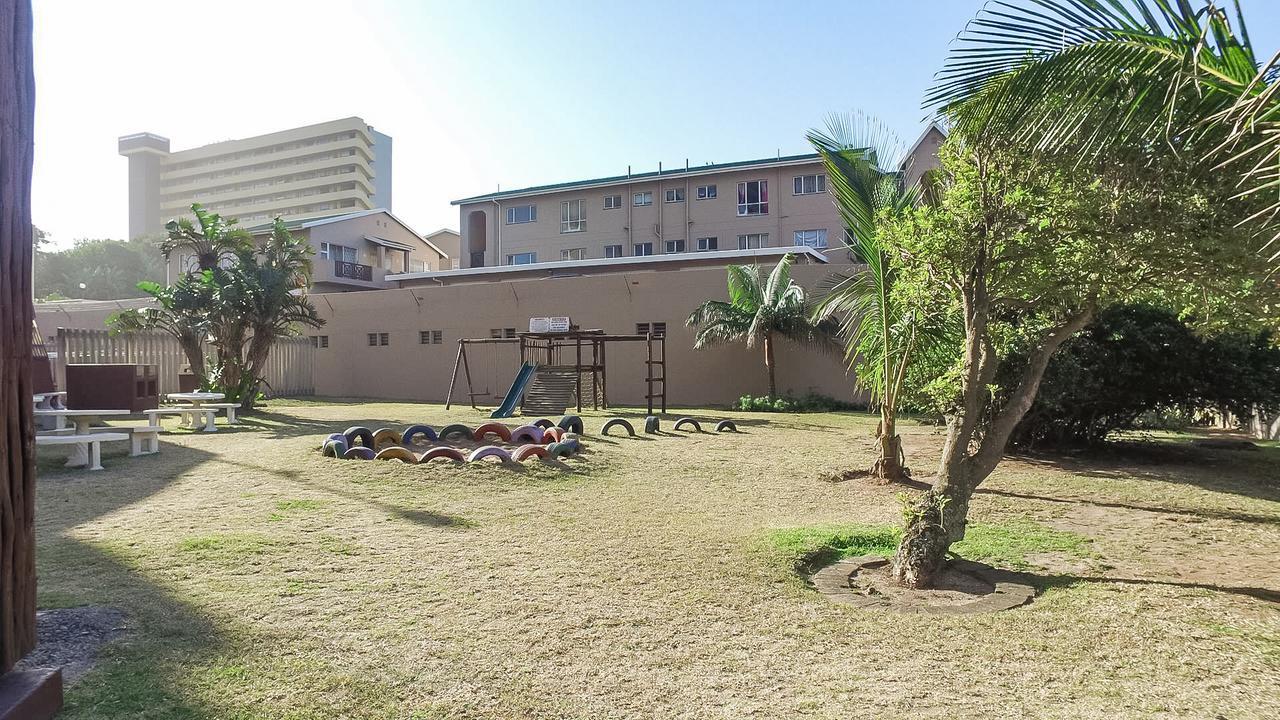 South Coast Beachfront Holiday Apartments Amanzimtoti Dış mekan fotoğraf