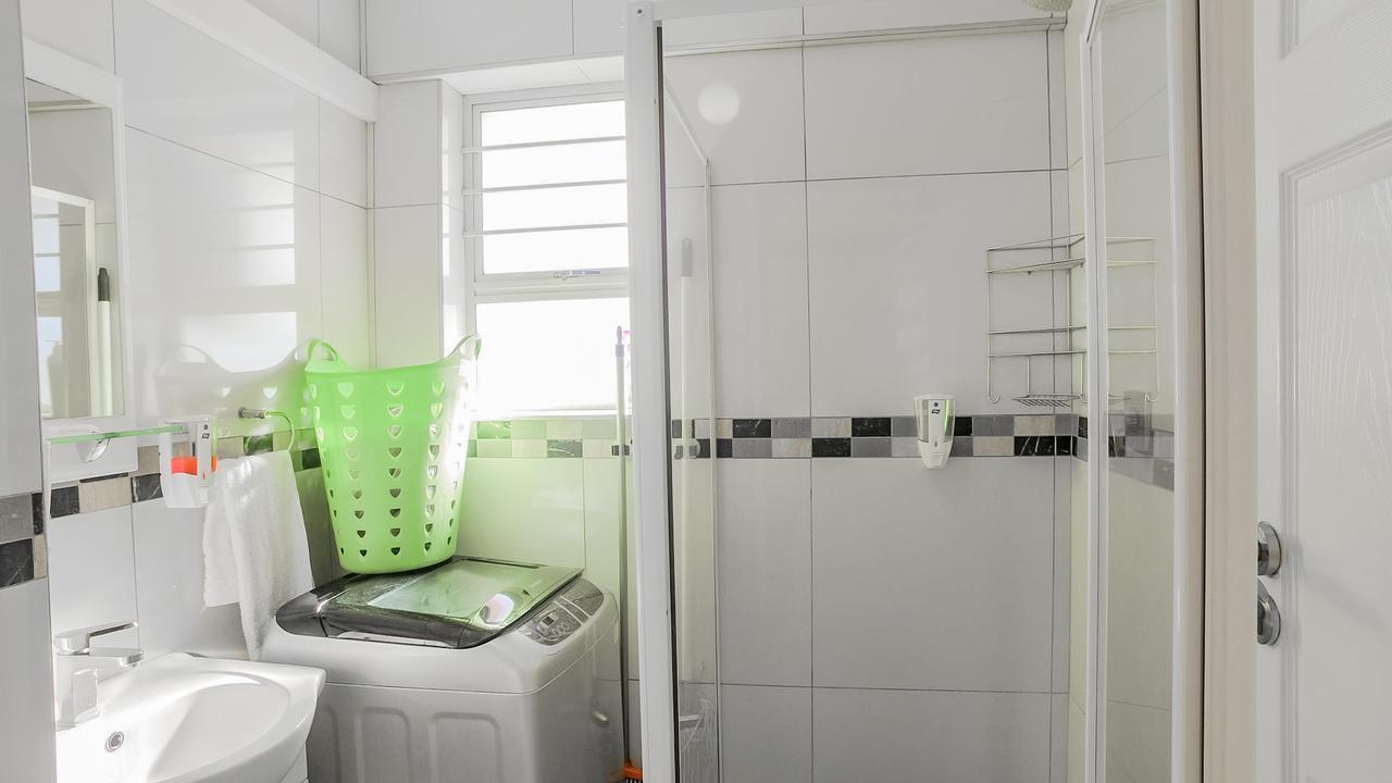 South Coast Beachfront Holiday Apartments Amanzimtoti Dış mekan fotoğraf