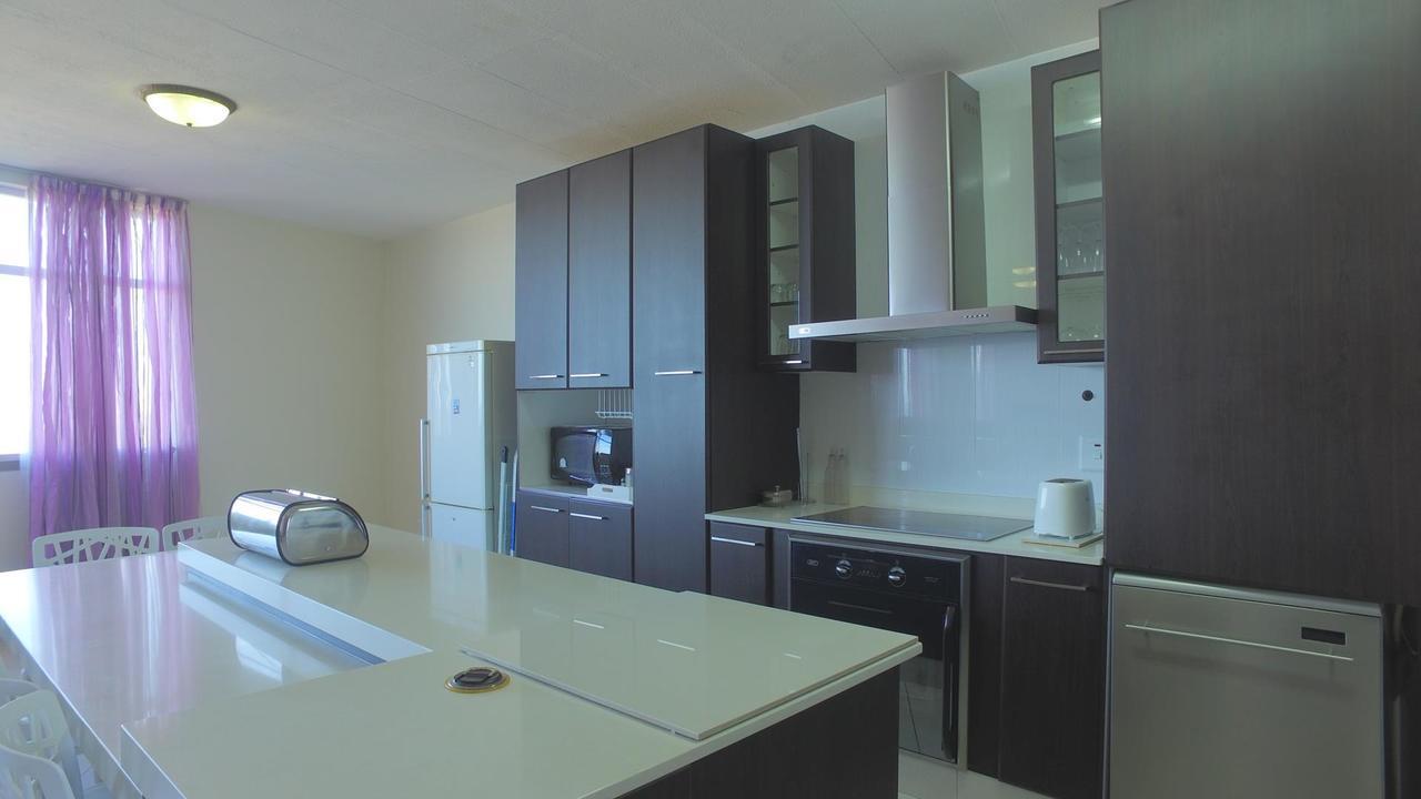 South Coast Beachfront Holiday Apartments Amanzimtoti Dış mekan fotoğraf